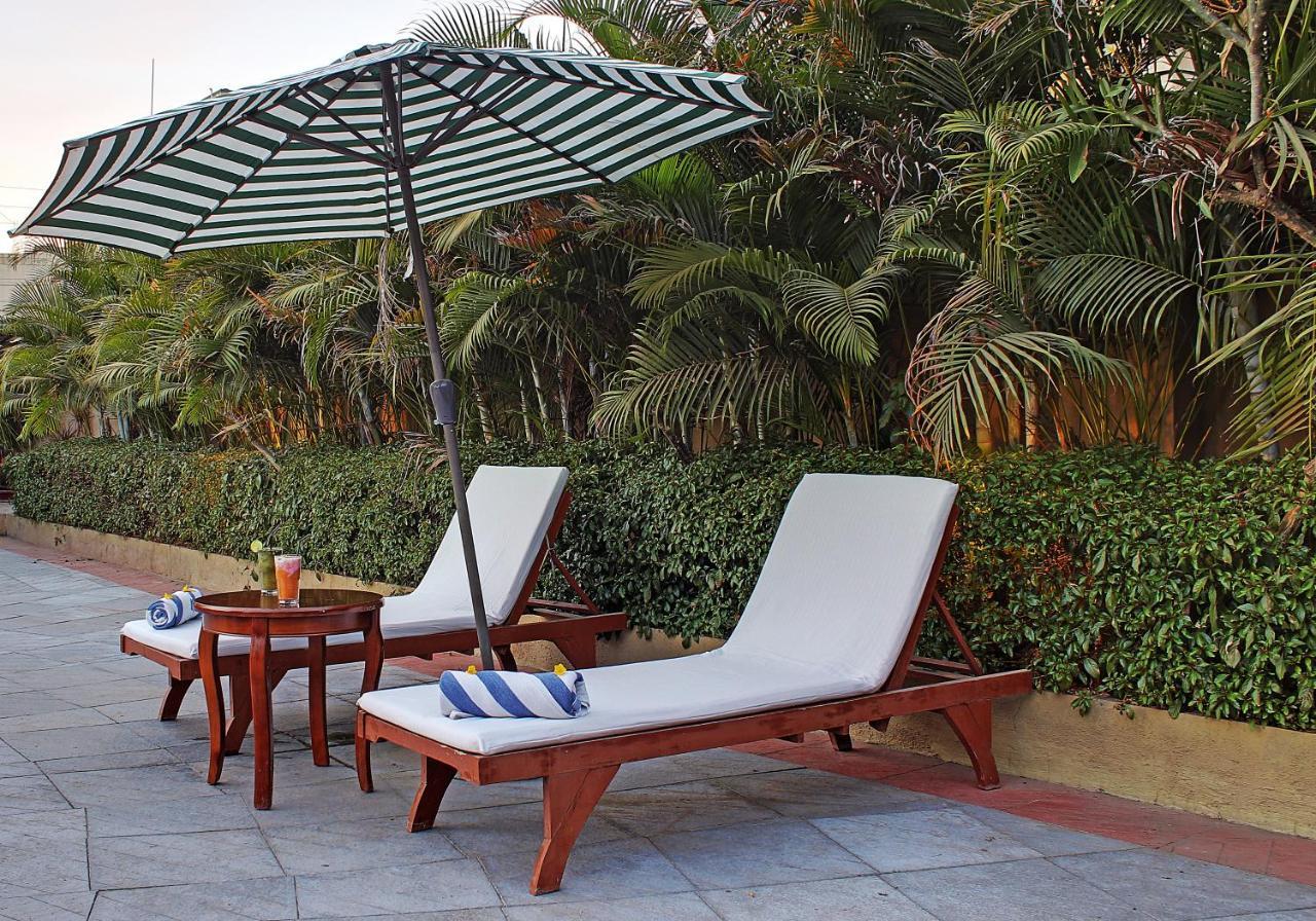 Temple Tree Hotel Shirdi Exterior foto