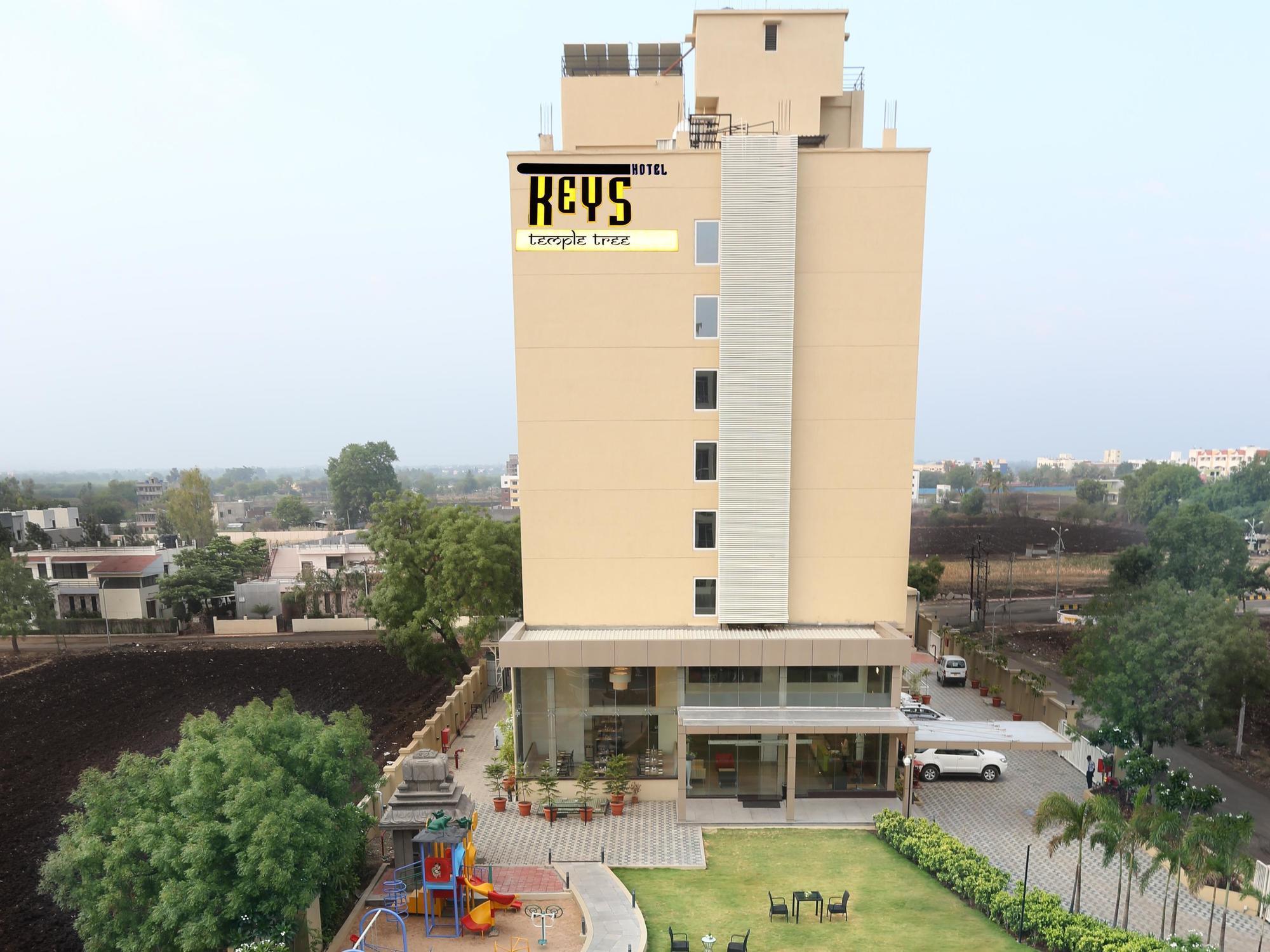 Temple Tree Hotel Shirdi Exterior foto